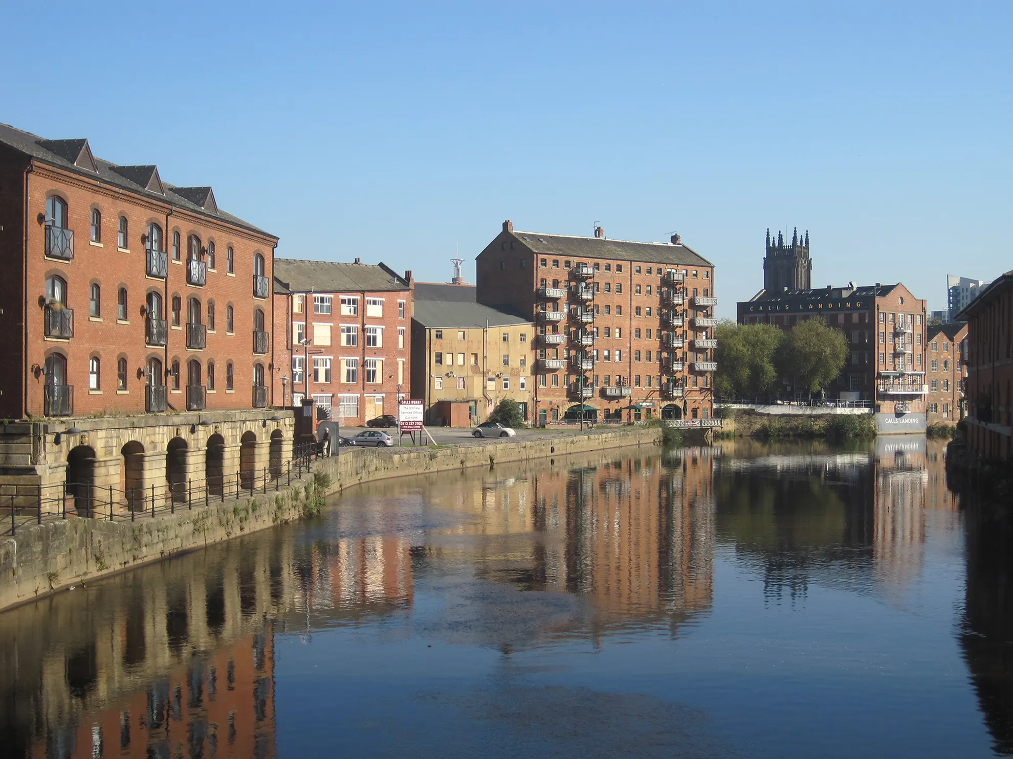 Read more about the article Leeds Beer Tours Release Self-Guided Waterfront Walk